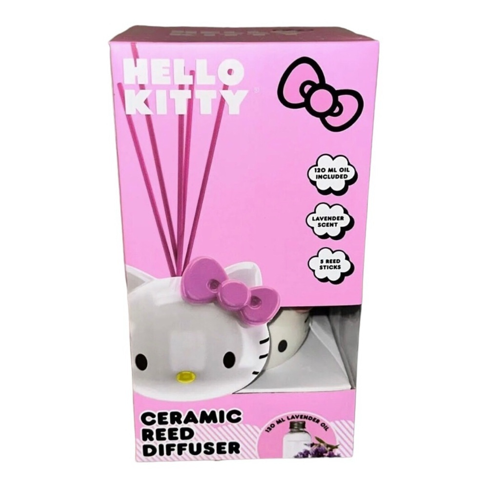 Hello Kitty lavender scented white ceramic diffuser with oil and 5 reed sticks